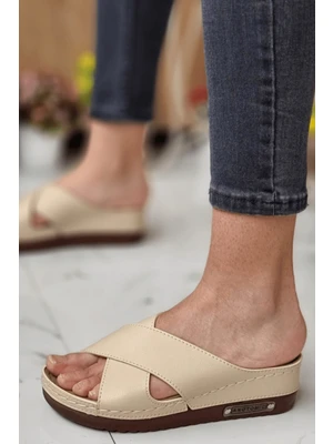 Peluş Kadın Terlik